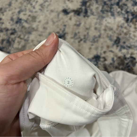 Lululemon Align White Capri Leggings Size 2 - Picture 8 of 11